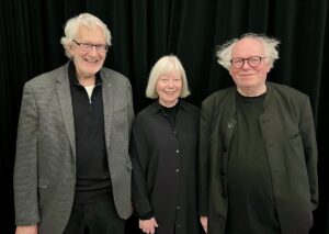 Formand for DKKV, Poul Elming, fhv. operasekretær ved Det Kongelige Teater, Margrethe Albeck, og Kgl. Kapelmusicus nr. 896, prof. emer. Mogens Andresen