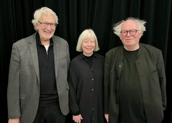 Formand for DKKV, Poul Elming, fhv. operasekretær ved Det Kongelige Teater, Margrethe Albeck, og Kgl. Kapelmusicus nr. 896, prof. emer. Mogens Andresen